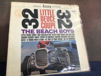 32 Little Deuce Coupe The Beach Boys Record Lot #12