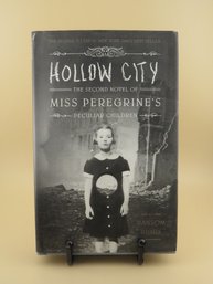 Hollow City- The Second Novel Of 'Miss Peregrine's Peculiar Children'  By Ransom Riggs Hardcover
