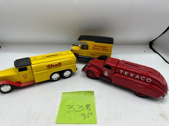 3 Ertl Bank Trucks