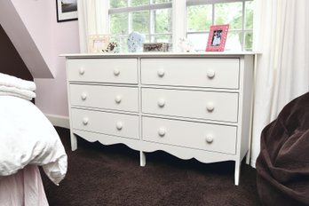 Go To Your Room Custom Made White Scallop 6-Drawer Dresser