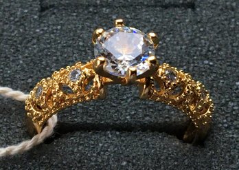 Vintage Ring - Gold-Plated W/ Cubic Zirconia Diamonds - Size 10