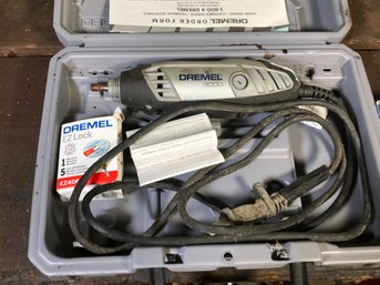 Like New DREMEL 3000 Variable Speed Rotary Tool With Case And Accessory Case - Tested Works Fine - Nice !