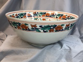 Lovely Vintage Porcelain Bowl - All Hand Painted - Asian Piece - No Damage - Measures 4-1/2' X 10' Nice !