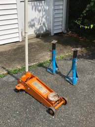 Fantastic Professional Rolling Floor Jack 2-1/2' Ton With Pair Of Heavy Duty Adjustable Jack Stands - Nice Lot