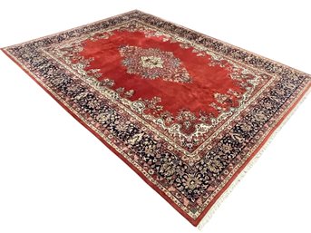 Beautiful Vintage Indo- Sarouk Room Size Rug  10'4' X 13'10' (117) In Good Condition.