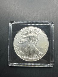 Unciruclated 2014 American Eagle Silver Dollar