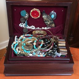 Box #1 - Box Of Estate Jewelry - Unsorted - Disorganized - The Good The Bad And The Ugly - Box #1 Jewelry !