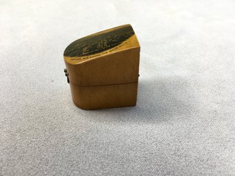 VINTAGE CIRCA 1900 OR EARLIER MAPLE WOOD 'GORHAM, NH AMONG THE WHITE HILLS' SCENE VELVET LINED THIMBLE BOX