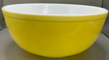 Pyrex Yellow Mixing Bowl