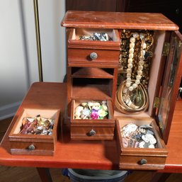 Box #5 - Box Of Estate Jewelry - Unsorted - Disorganized - The Good The Bad And The Ugly - Box #5 Jewelry !