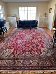Vintage Room Size Oriental Rug. 118' X194' ( 9'8' X 16'2')