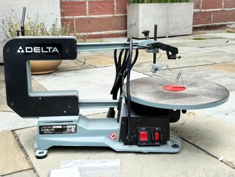 A Delta Scroll Saw