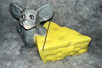 Adorable Vintage Mouse With Cheese Trinket Box