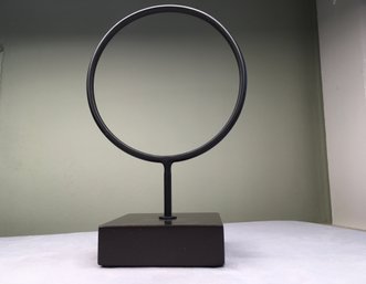 MODERN DECORATIVE CIRCLE SPHERE SCULPTURE ON METAL BASE