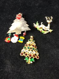 Set Of Christmas Pendants