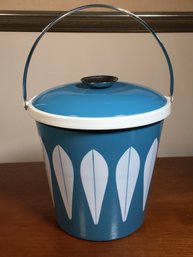 Stunning Vintage Cathrineholm Blue Lotus Ice Bucket - Amazing Condition - Liner In Great Shape - LARGE SIZE !