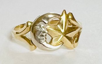 VINTAGE 10K YELLOW AND WHITE GOLD MOON & STAR RING