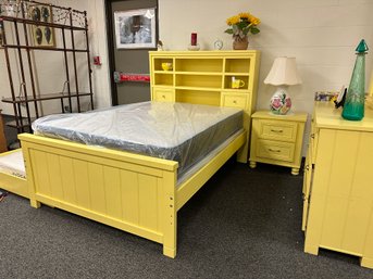 Canyon Furniture Co.  Full Size Bedroom Set With Trundle