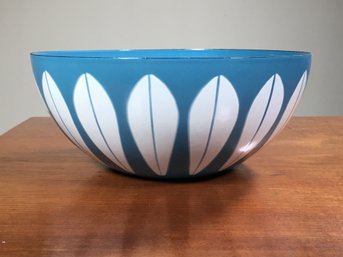 Fantastic Large Cathrineholm Blue Lotus Mixing Bowl - Made In Finland - Blue Lotus Pattern - Nice Vintage One