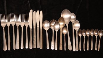 LOT OF MISCELLANEOUS FLATWARE