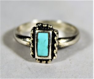 Vintage Sterling Silver And Turquoise Ring Size 6.5 Rectangular Stone