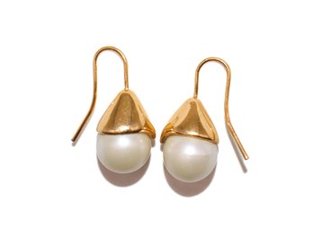 Vintage Fashion Pearl Earrings