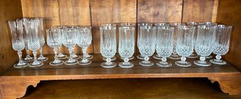 Crystal Glassware 14 Water 6 Wine 4 Champagne Flutes