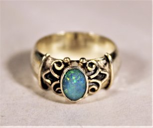 Sterling Silver Wide Band Ring Having Genuine Opal Stone Sze 5