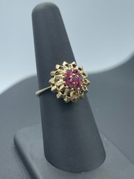 Gorgeous Mid-century Floral Design Multi Ruby Ring In 14k Yellow Gold