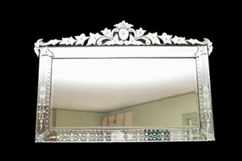 Venetian Crown Horizontal Wall Mirror