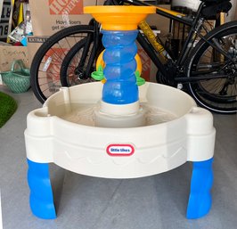 A Little Tikes Sprinkler/Fountain