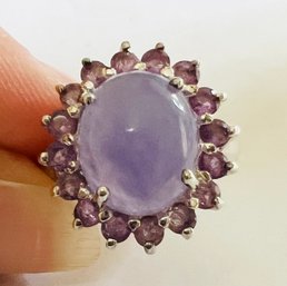 STERLING SILVER CABOCHON LAVENDER JADE SURROUNDED BY AMETHYST RING