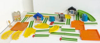 Childrens Plastic Train Set