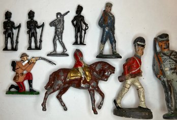 Vintage Lot Toy Lead Figures - Soldiers 18th 19th C - Guns - Swords - Assorted Sizes