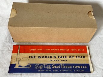 RARE- A Full Box Of 1939 NEW YORK WORLD'S FAIR 'Scot Tissue Towels' Souvenirs