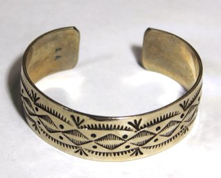 Fine Signed 'VT' Silver Tone Vintage Cuff Bracelet Having Punch Decoration