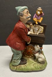 Porcelain WACO Animated Melody In Motion Organ Grinder, Dog, & Monkey Music Box. E3/GS