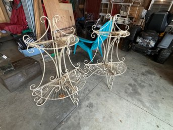 TWO FOLDING METAL PLANT STANDS