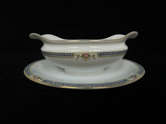 Noritake Sorrento Gravy Bowl With Attached Under Plate