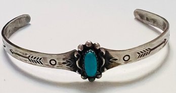 SMALL NATIVE AMERICAN STERLING SILVER TURQUOISE BRACELET