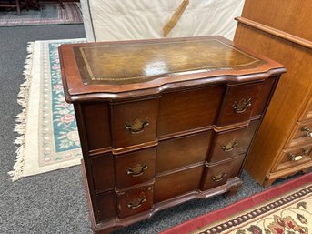 3 Drawer Vintage Mahogany End Table With Leather Top