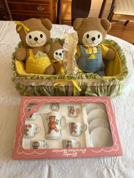 Teddy Bears With Tea Set