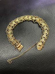 Beautiful 14k Bracelet With Flower Links