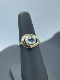 Modernistic Design 14k Yellow Gold & Aquamarine Ring