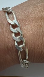 VERY NICE FIGARO STERLING SILVER LINK BRACELET 8' LONG 5/16' WIDE