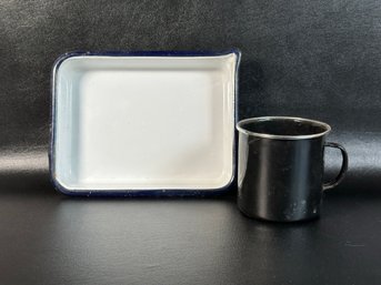 Vintage Enamel Items: Darkroom Photo Lab Pan With Spout & Oversized Mug