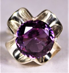 Very Pretty Sterling Silver Ring Having Large Round Amethyst Stone Size 7.5