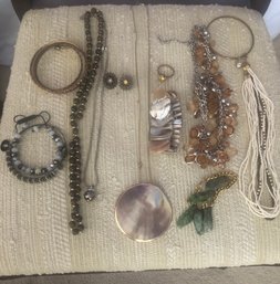 Costume Jewelry Lot 10