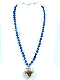 Stunning Vintage Frosted Montana Blue Faceted Bead Necklace W/ Silvertone Heart Pendant