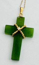 14K GOLD JADE AND DIAMOND ACCENT CROSS PENDANT NECKLACE